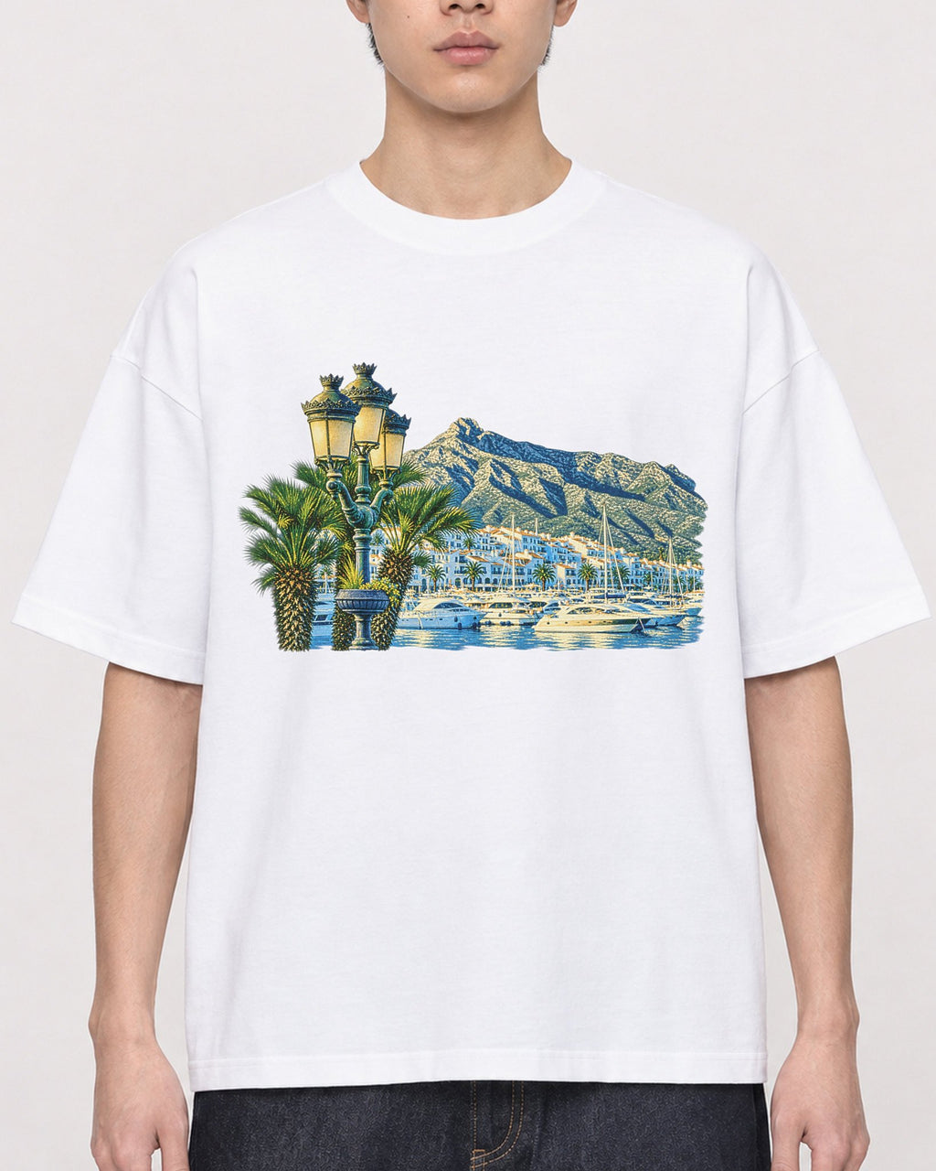 Mockup Boxy Heavyweight Tee White male close-up 01