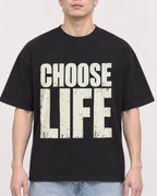 Mockup Boxy Heavyweight Tee Black male close-up 33