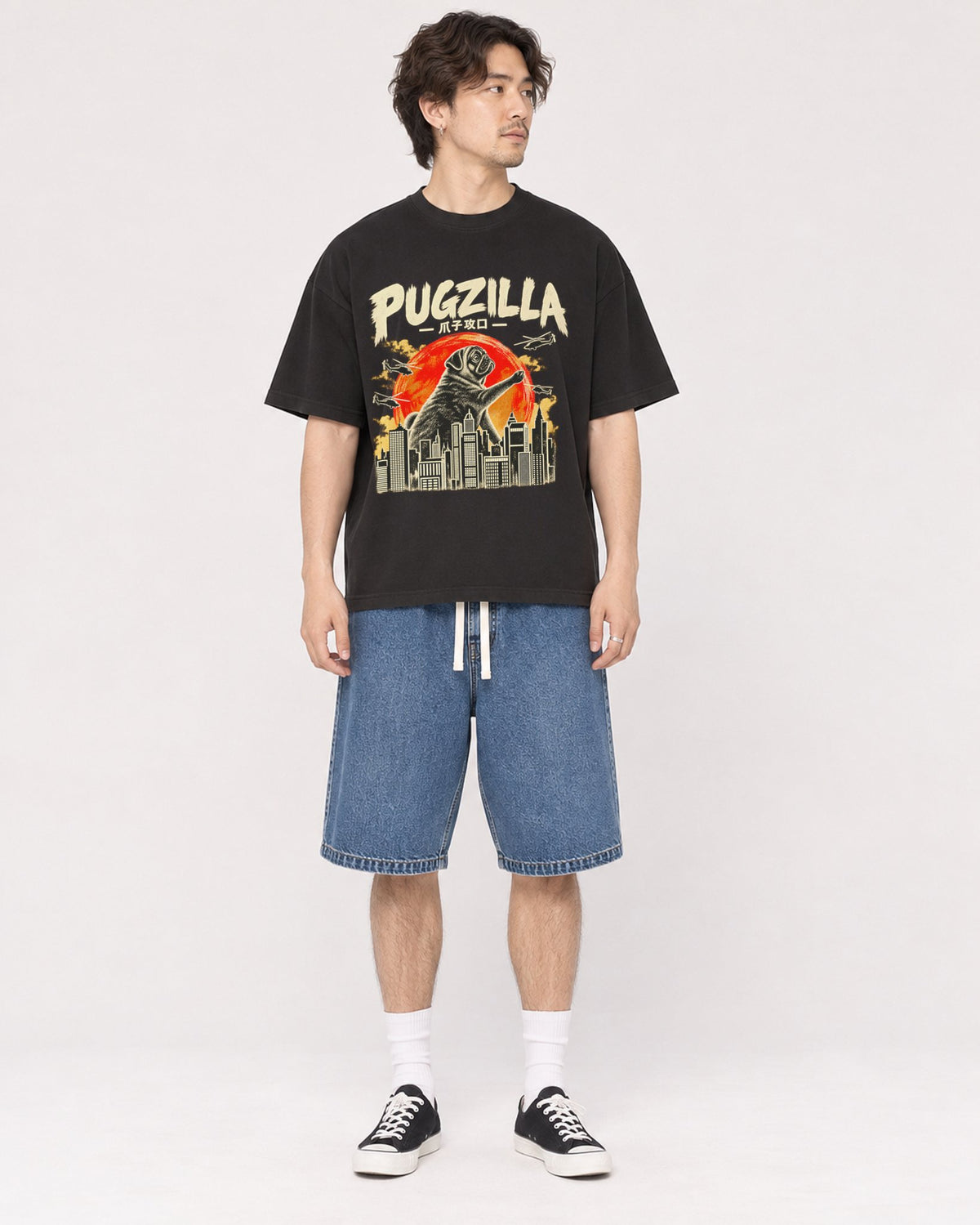 Mockup Boxy Heavyweight Tee Black male full-body 03