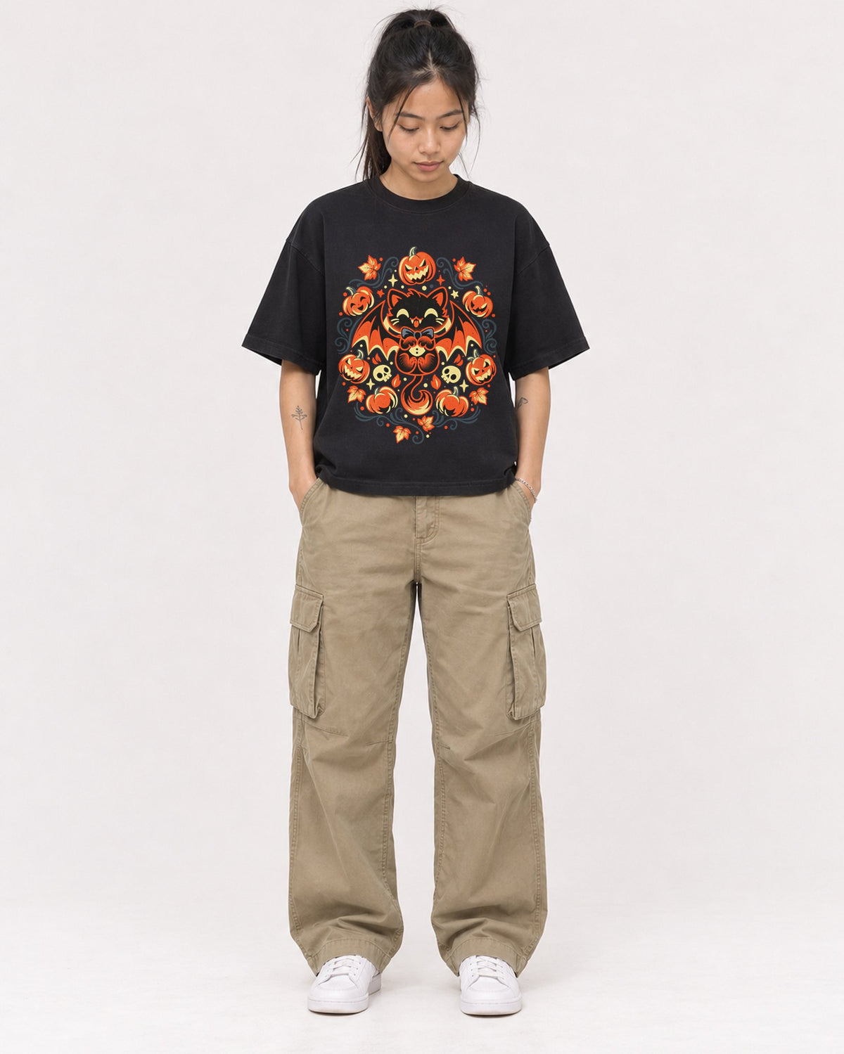 Mockup Boxy Heavyweight Tee Black female full-body 42