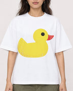 Mockup Boxy Heavyweight Tee White female close-up 02
