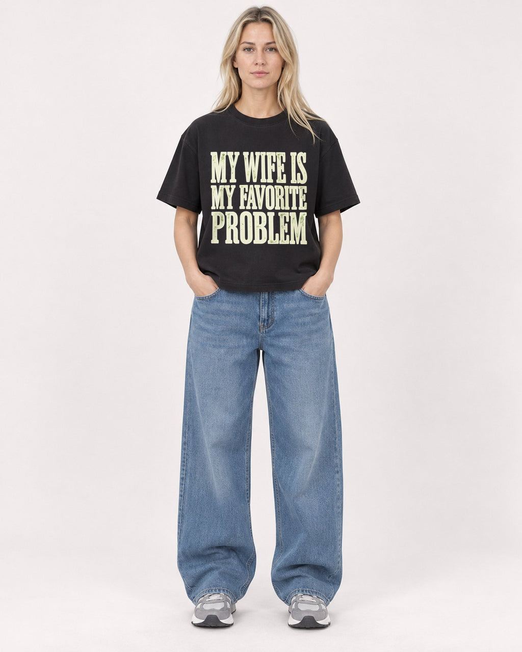 Mockup Boxy Heavyweight Tee Black female full-body 08