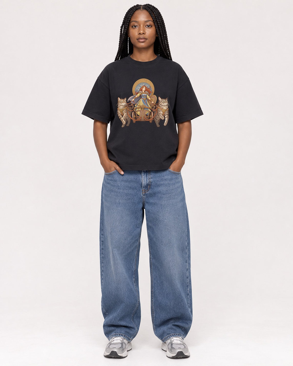 Mockup Boxy Heavyweight Tee Black female full-body 04