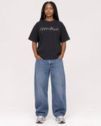 Mockup Boxy Heavyweight Tee Black female full-body 04