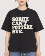 Mockup Boxy Heavyweight Tee Black female close-up 21