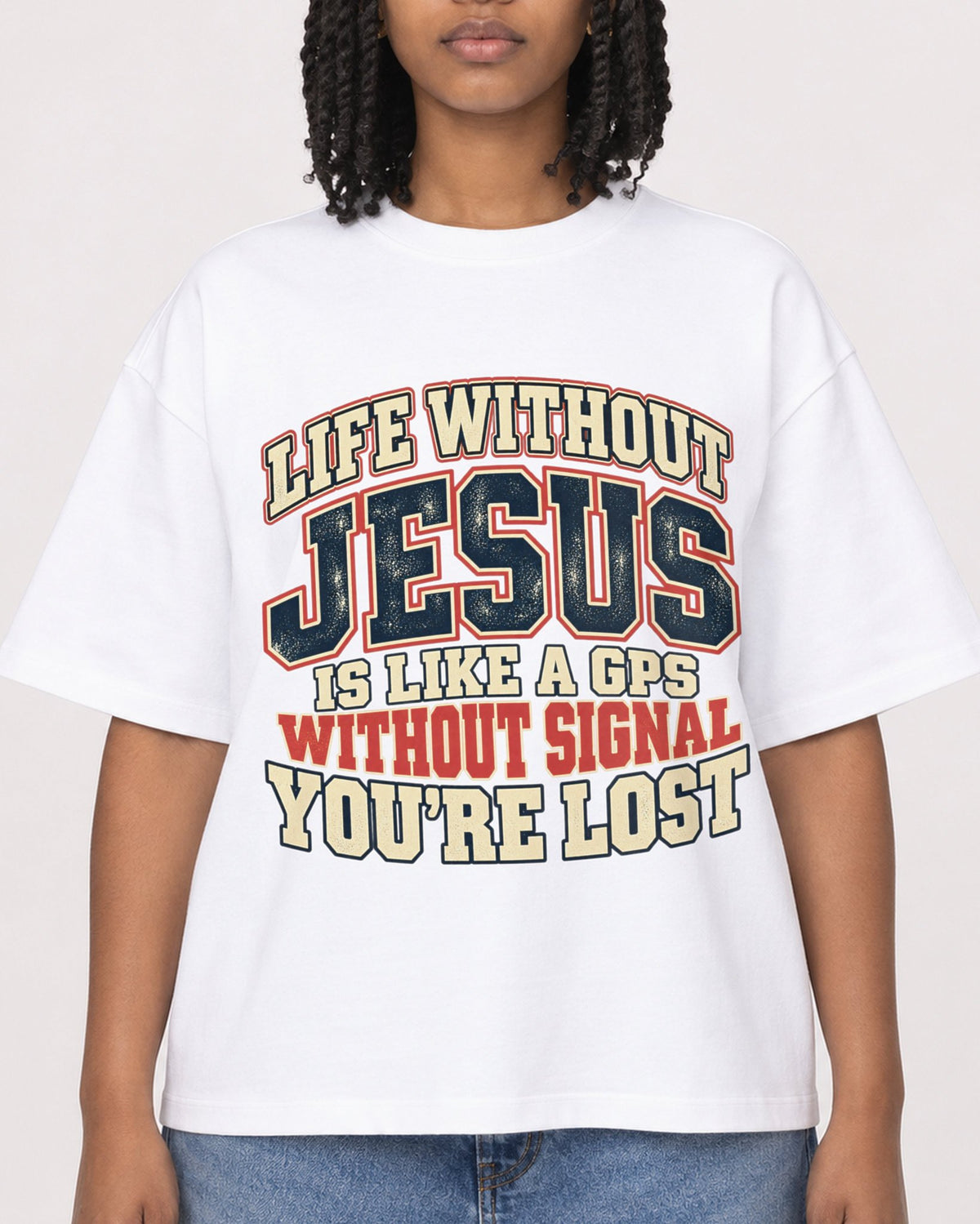 Mockup Boxy Heavyweight Tee White female close-up 15