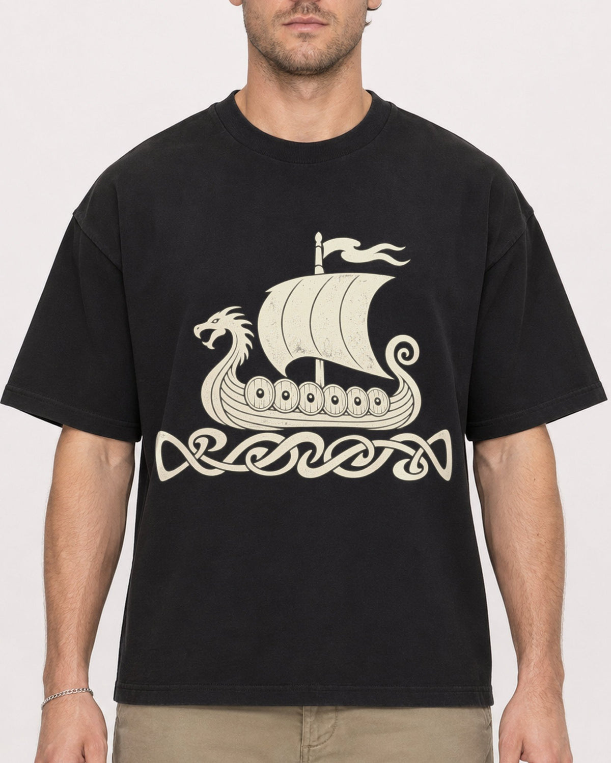 Mockup Boxy Heavyweight Tee Black male close-up 08