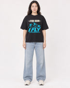 Mockup Boxy Heavyweight Tee Black female full-body 03
