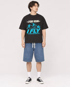 Mockup Boxy Heavyweight Tee Black male full-body 03