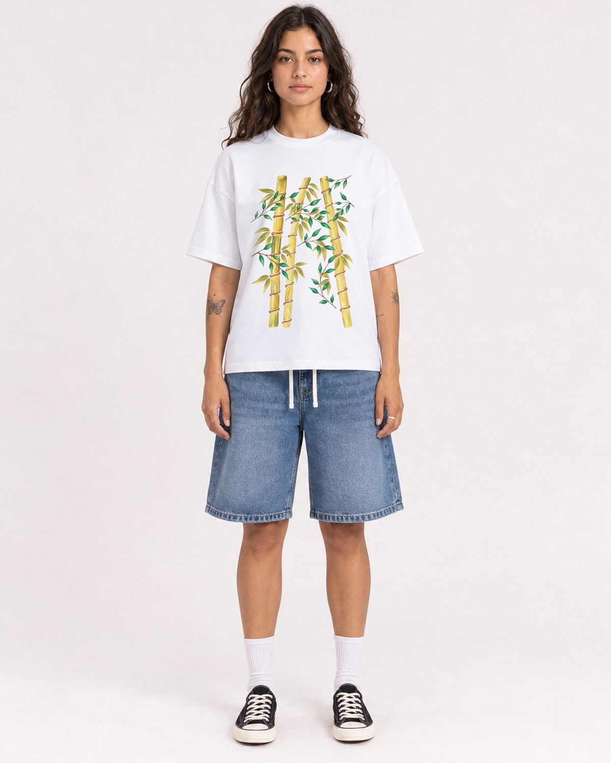 Mockup Boxy Heavyweight Tee White female full-body 06