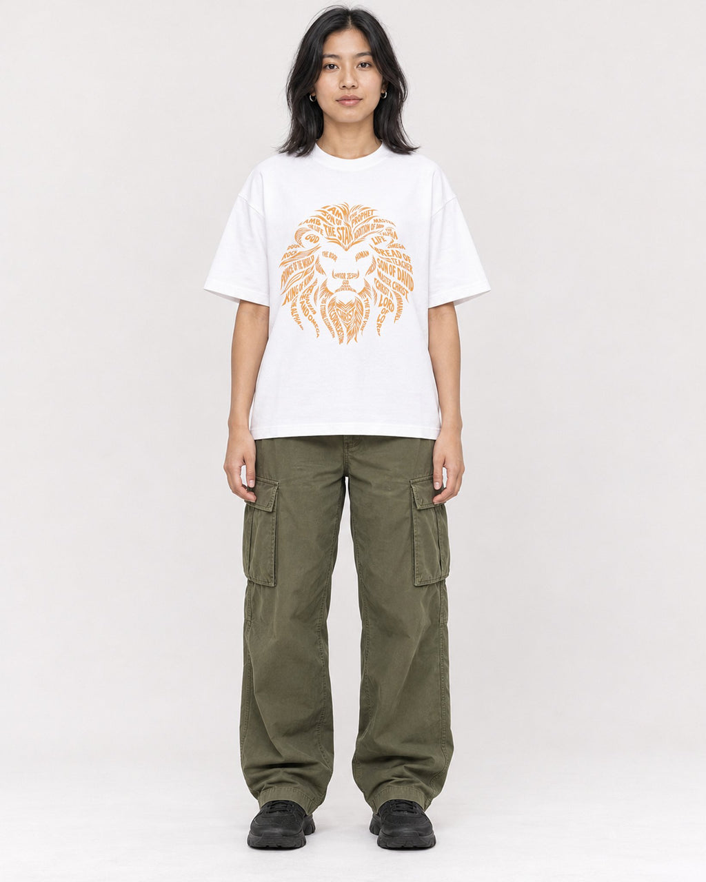 Mockup Boxy Heavyweight Tee White female full-body 22