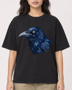 Mockup Boxy Heavyweight Tee Black female close-up 02
