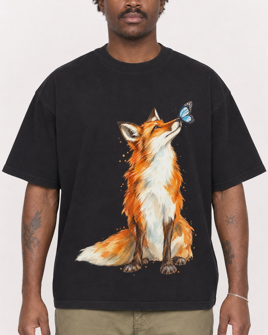 Mockup Boxy Heavyweight Tee Black male close-up 24