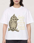 Mockup Boxy Heavyweight Tee White female close-up 03