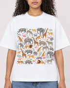 Mockup Boxy Heavyweight Tee White female close-up 10