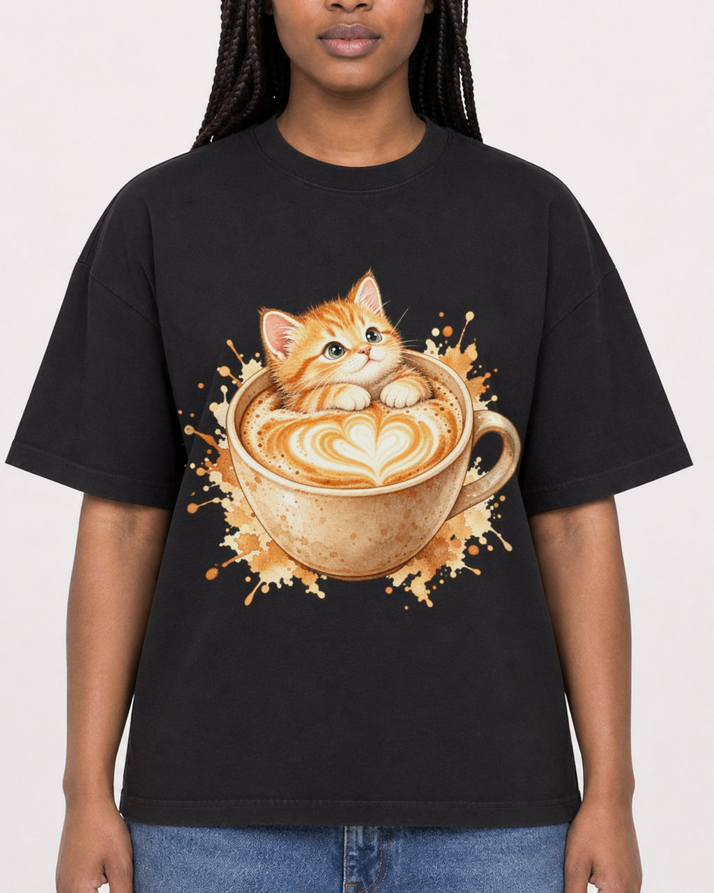 Mockup Boxy Heavyweight Tee Black female close-up 04