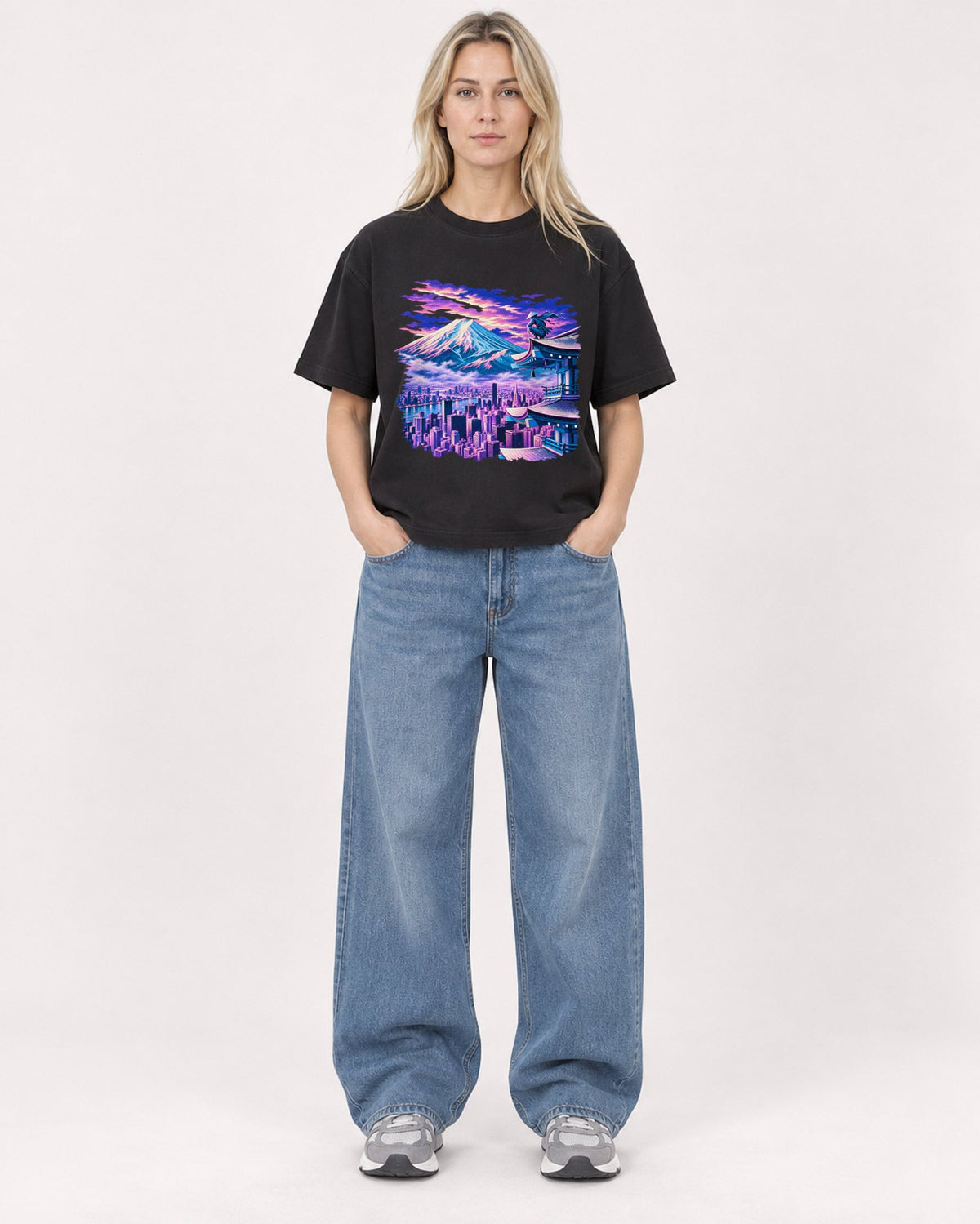 Mockup Boxy Heavyweight Tee Black female full-body 08