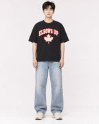 Mockup Boxy Heavyweight Tee Black male full-body 01