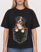 Mockup Boxy Heavyweight Tee Black female close-up 08