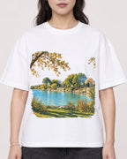 Mockup Boxy Heavyweight Tee White female close-up 03