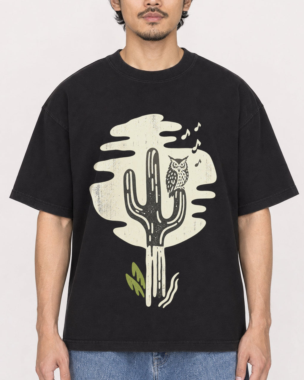 Mockup Boxy Heavyweight Tee Black male close-up 02