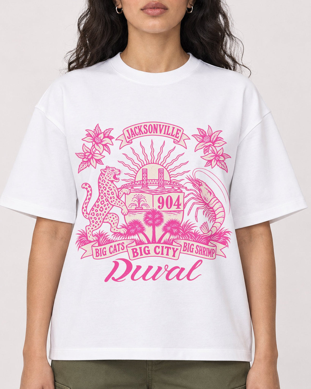 Mockup Boxy Heavyweight Tee White female close-up 07