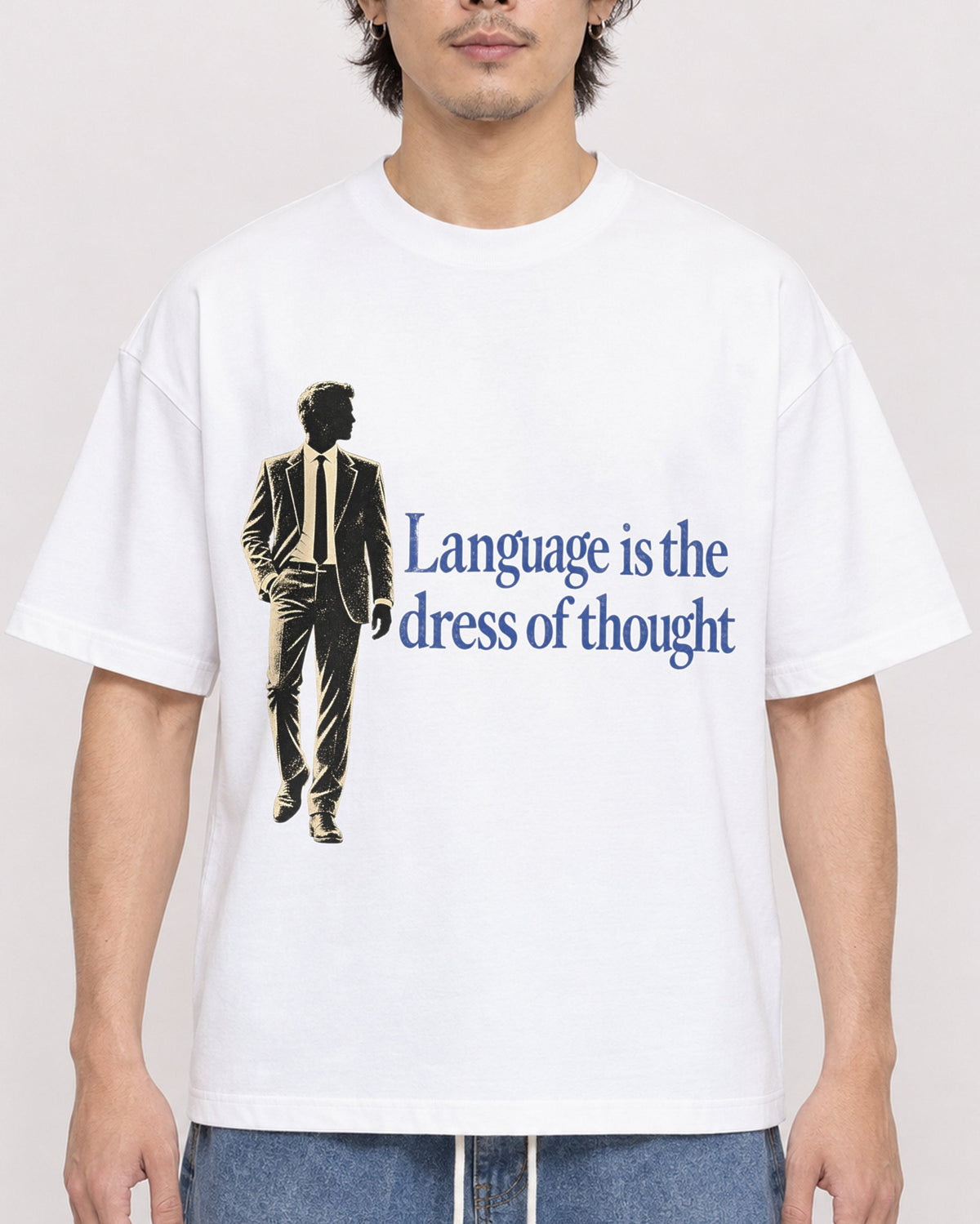 Mockup Boxy Heavyweight Tee White male close-up 03