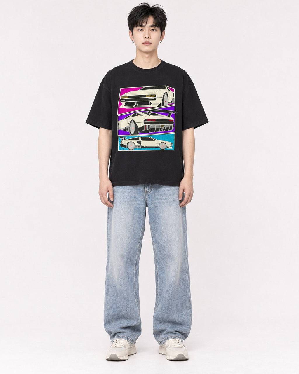 Mockup Boxy Heavyweight Tee Black male full-body 01