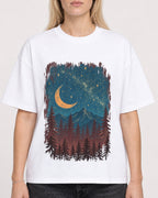 Mockup Boxy Heavyweight Tee White female close-up 08