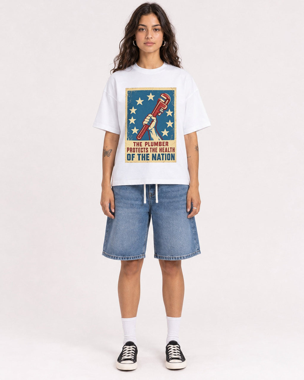 Mockup Boxy Heavyweight Tee White female full-body 06