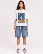 Mockup Boxy Heavyweight Tee White female full-body 06