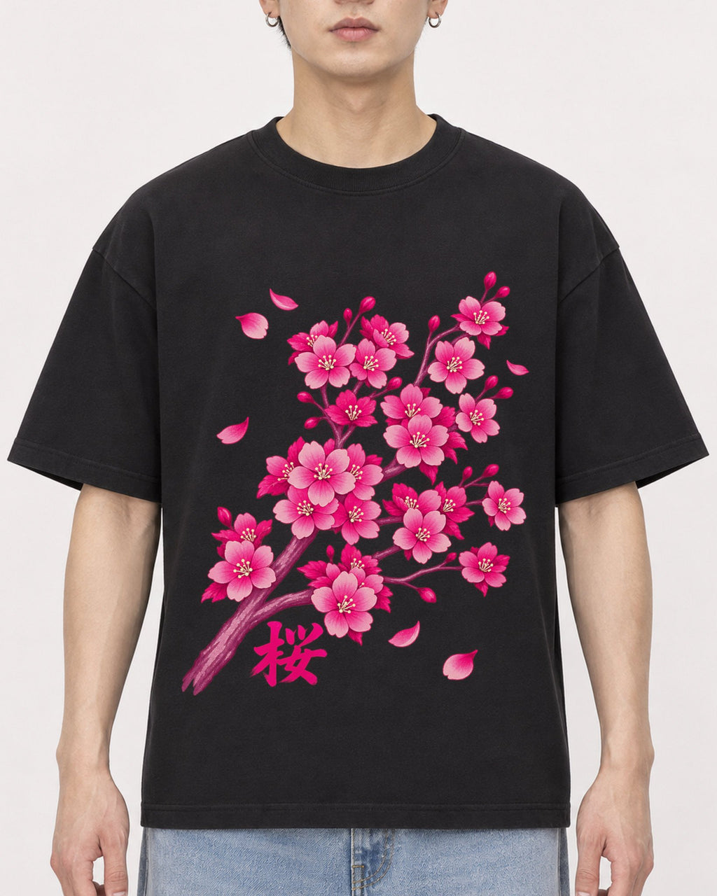 Mockup Boxy Heavyweight Tee Black male close-up 01