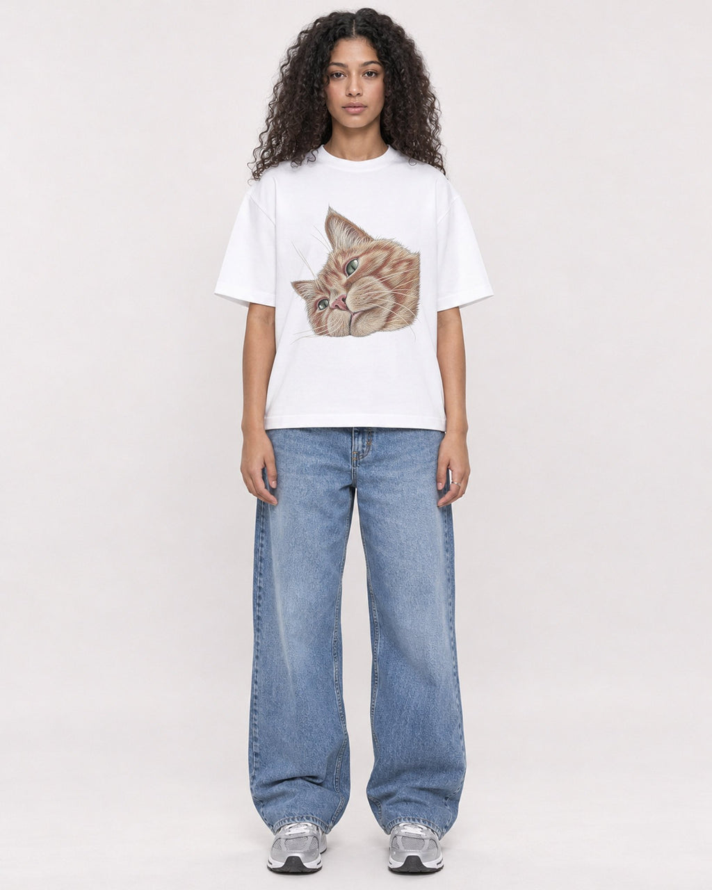 Mockup Boxy Heavyweight Tee White female full-body 10