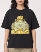 Mockup Boxy Heavyweight Tee Black female close-up 02