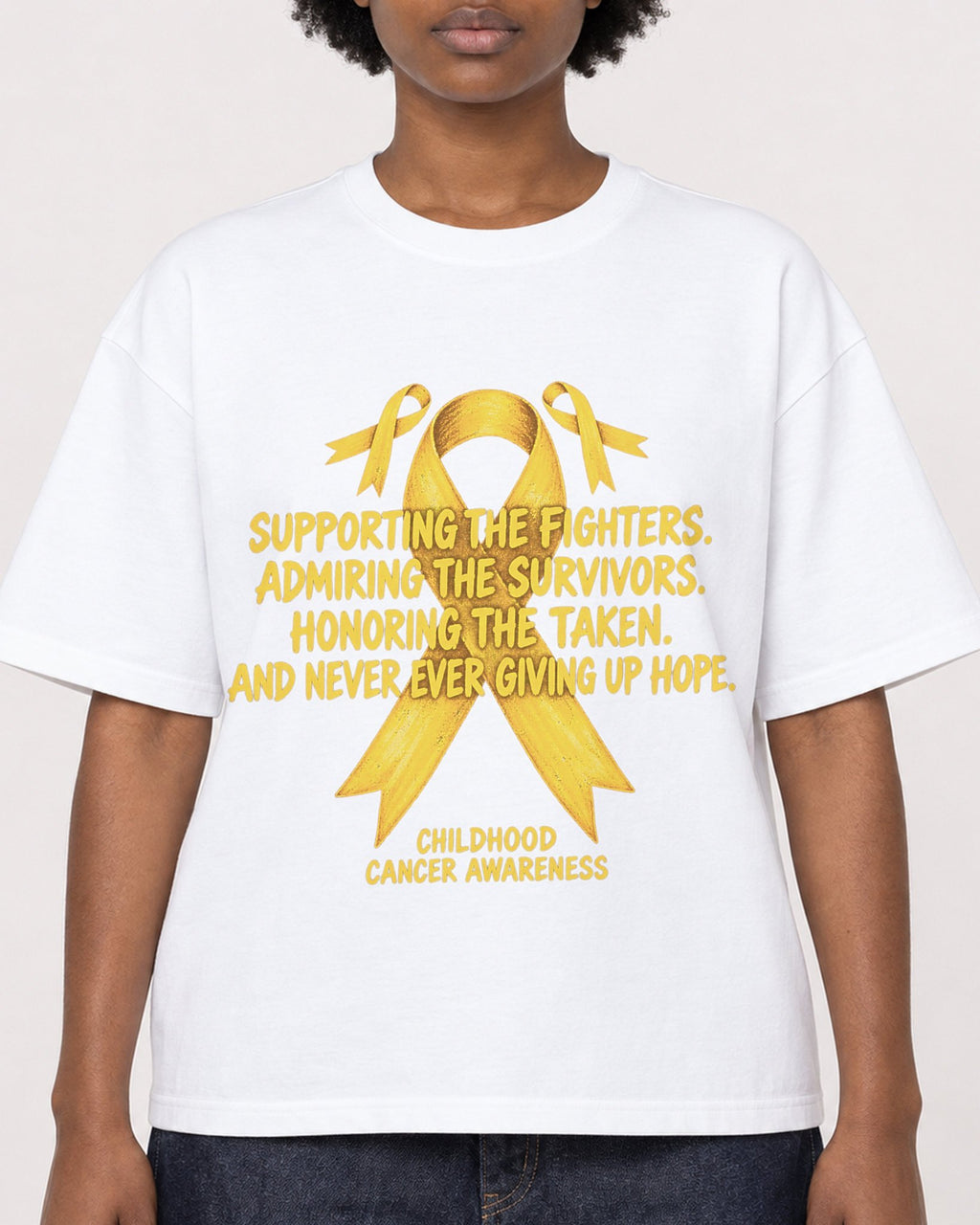 Mockup Boxy Heavyweight Tee White female close-up 14
