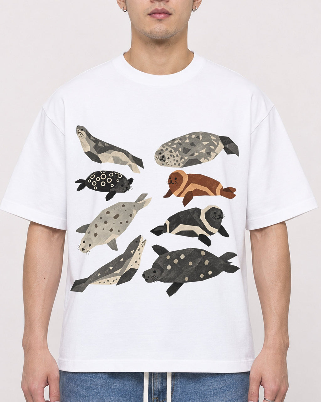 Mockup Boxy Heavyweight Tee White male close-up 13