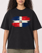 Mockup Boxy Heavyweight Tee Black female close-up 10