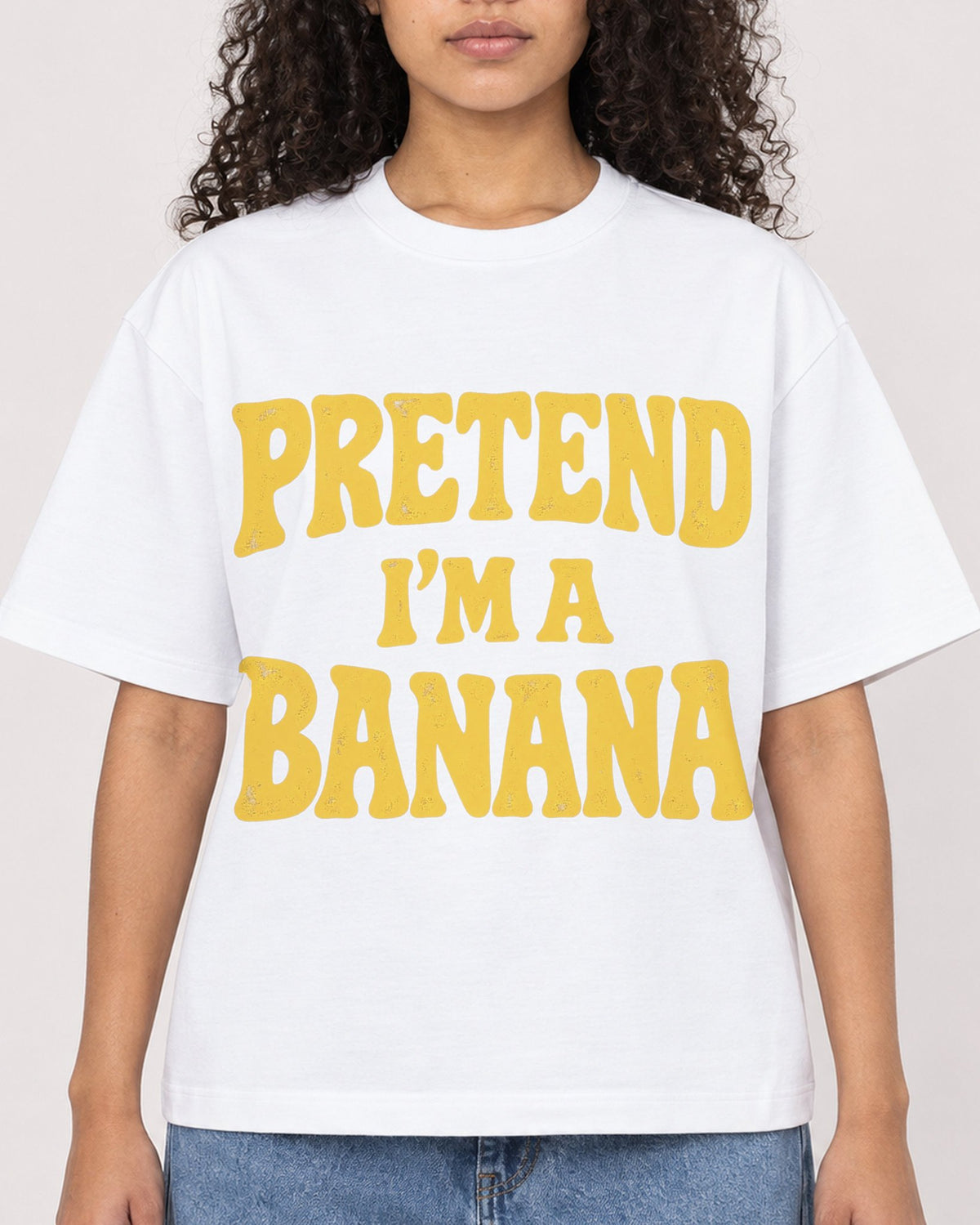Mockup Boxy Heavyweight Tee White female close-up 10