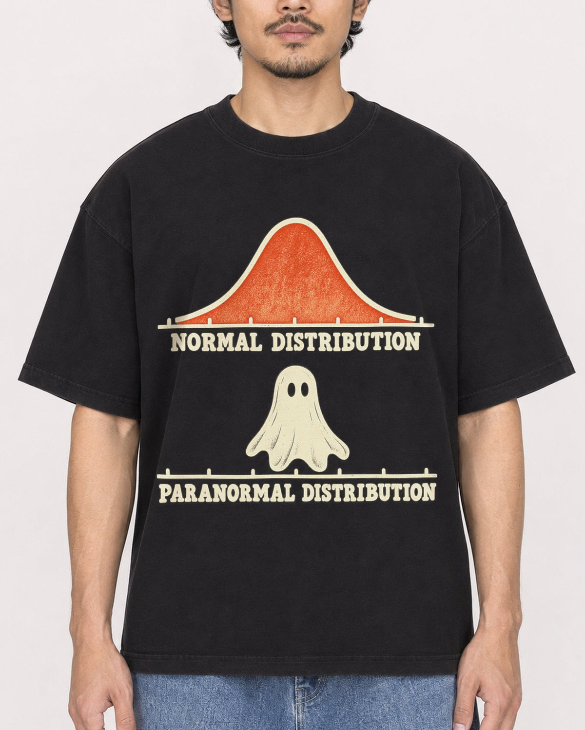 Mockup Boxy Heavyweight Tee Black male close-up 02
