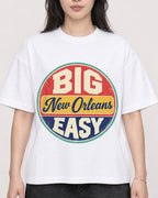 Mockup Boxy Heavyweight Tee White female close-up 13