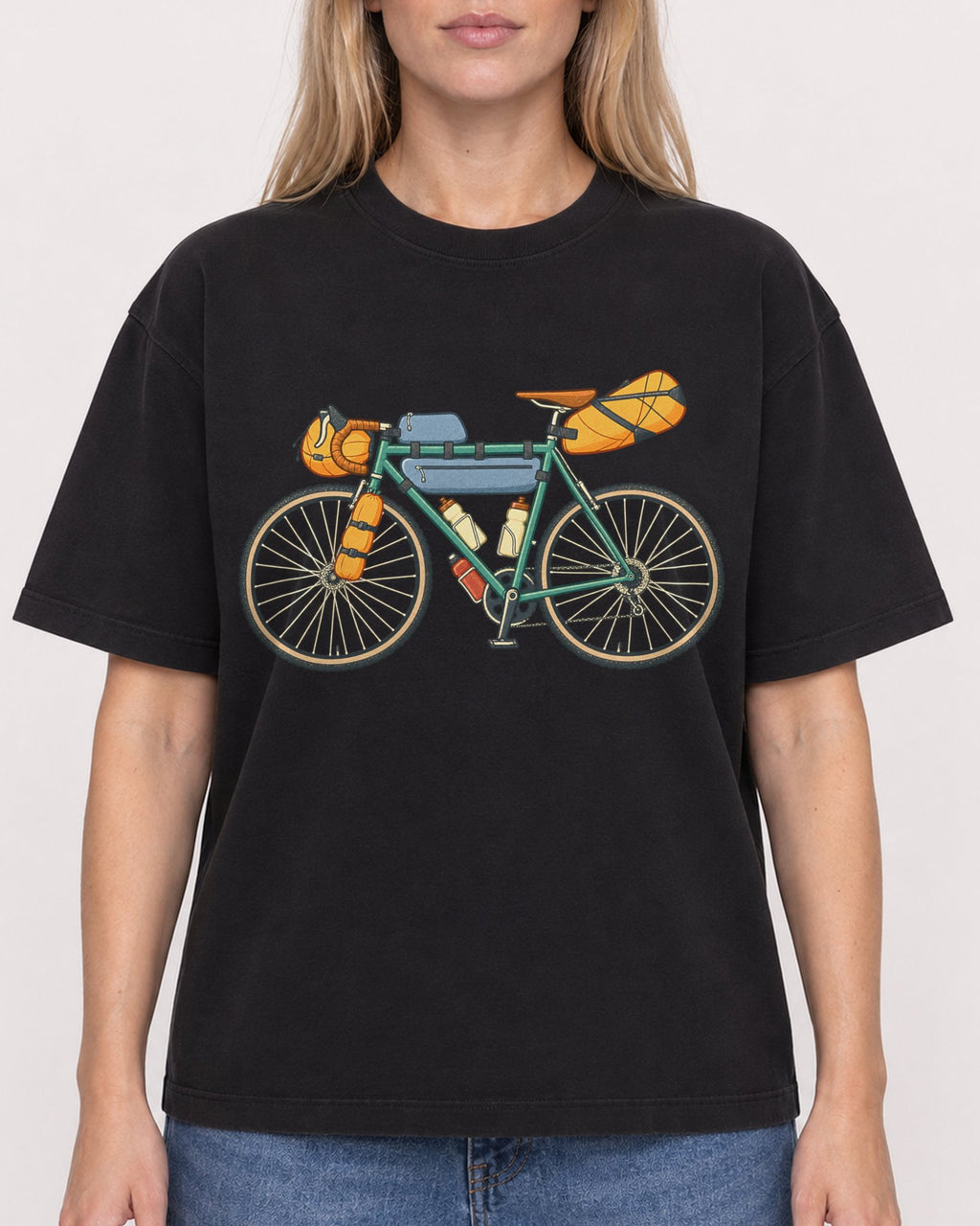 Mockup Boxy Heavyweight Tee Black female close-up 08