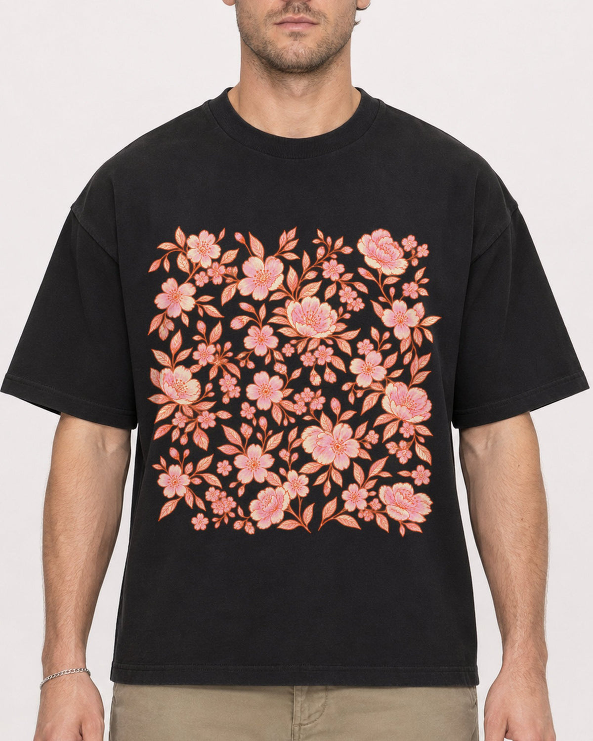 Mockup Boxy Heavyweight Tee Black male close-up 08
