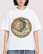 Mockup Boxy Heavyweight Tee White female close-up 11