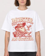 Mockup Boxy Heavyweight Tee White female close-up 18