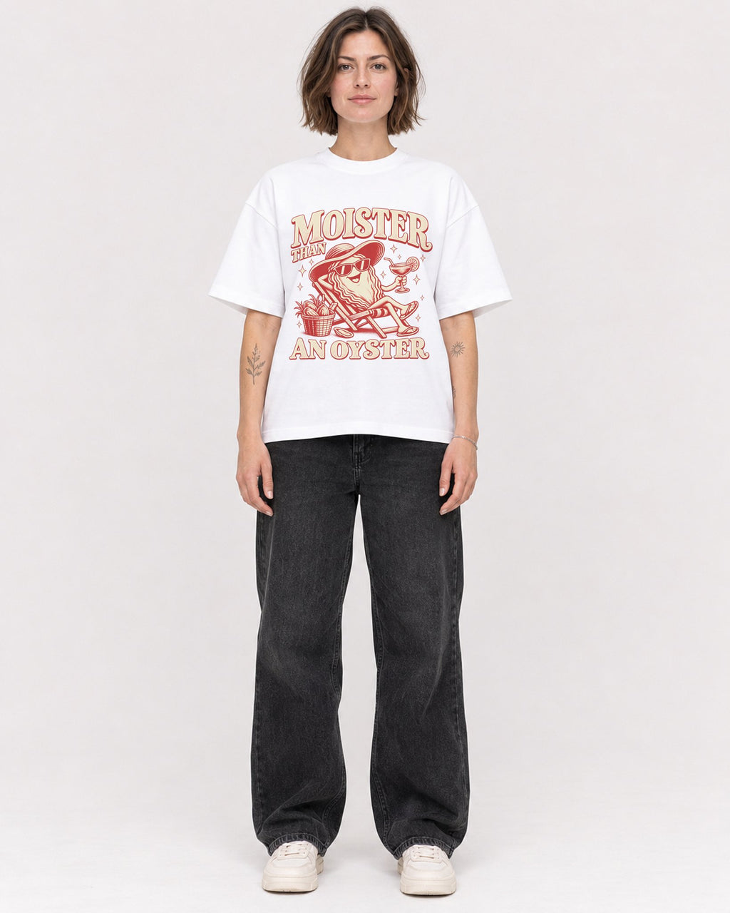 Mockup Boxy Heavyweight Tee White female full-body 18