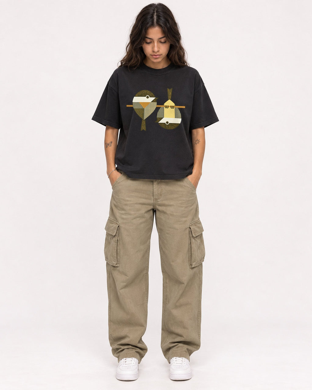 Mockup Boxy Heavyweight Tee Black female full-body 06