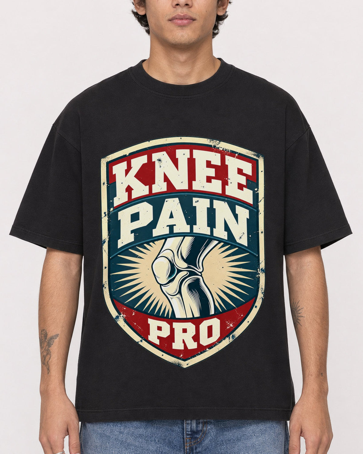 Mockup Boxy Heavyweight Tee Black male close-up 06