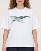 Mockup Boxy Heavyweight Tee White female close-up 09
