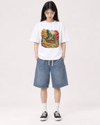 Mockup Boxy Heavyweight Tee White female full-body 01
