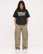Mockup Boxy Heavyweight Tee Black female full-body 06